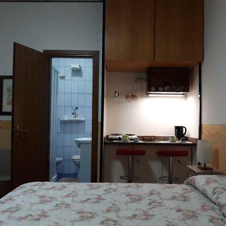 Giangurgolo B&B レンデ エクステリア 写真